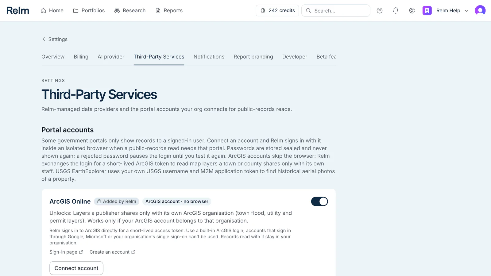 Settings, Third-Party Services page listing portal accounts and their connection status